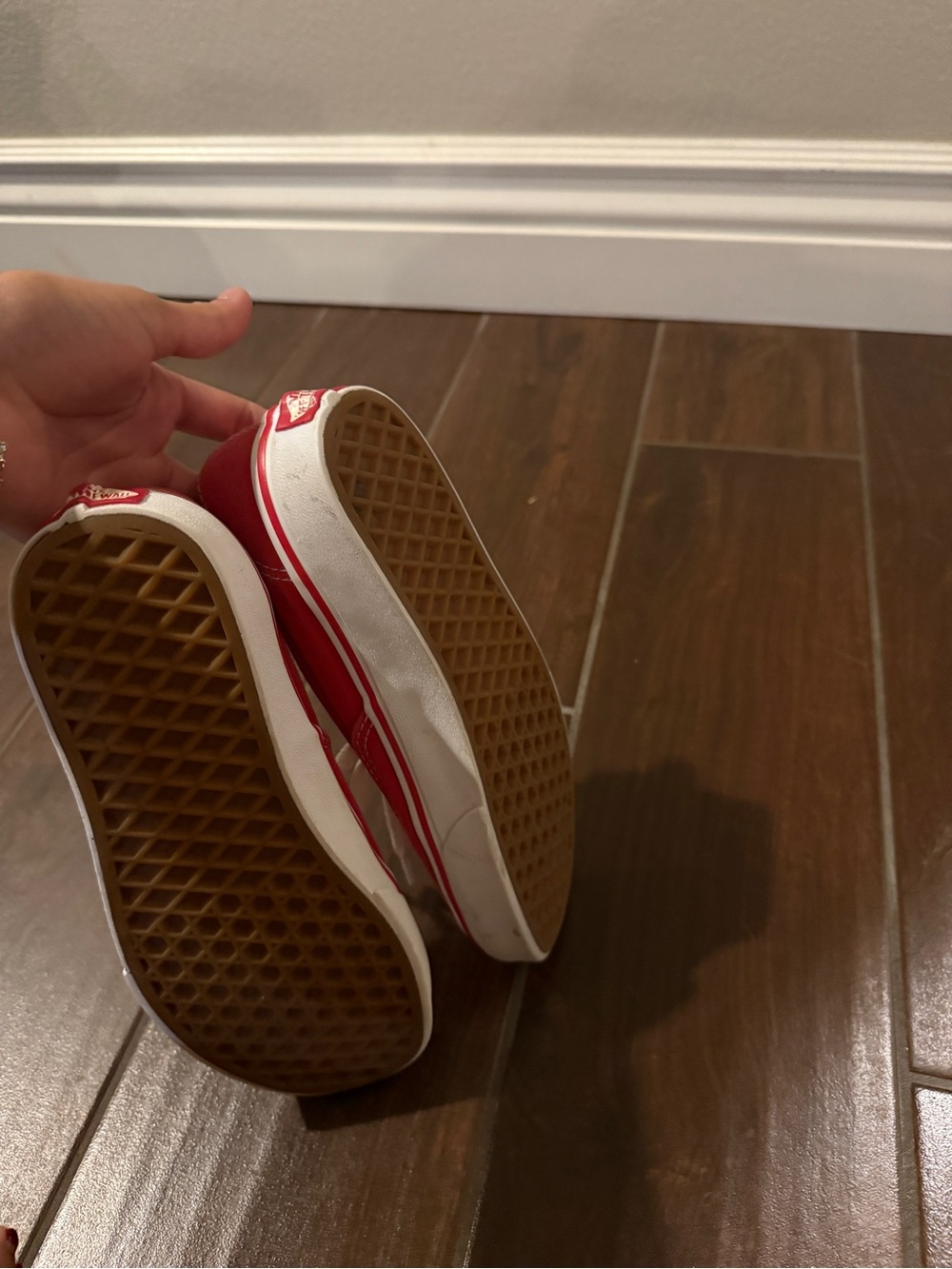 Vans - Picture 4 of 5